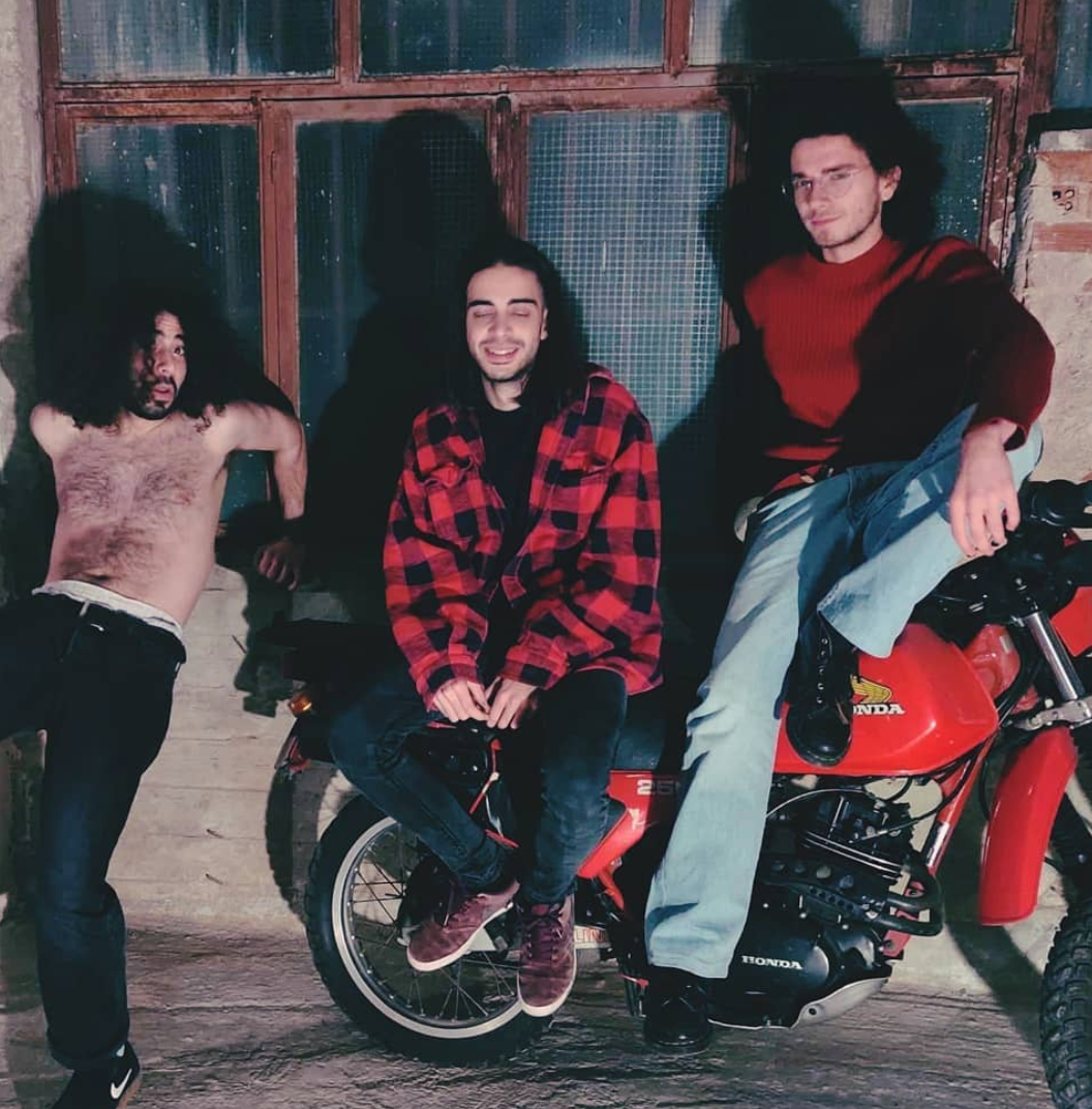 NAS 10 Questions with Ashtrace